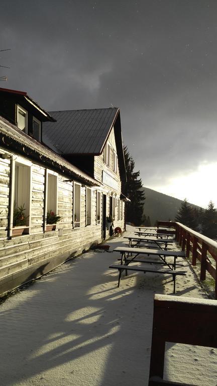 Penzion Lesni Pramen Pec pod Sněžkou Exterior foto
